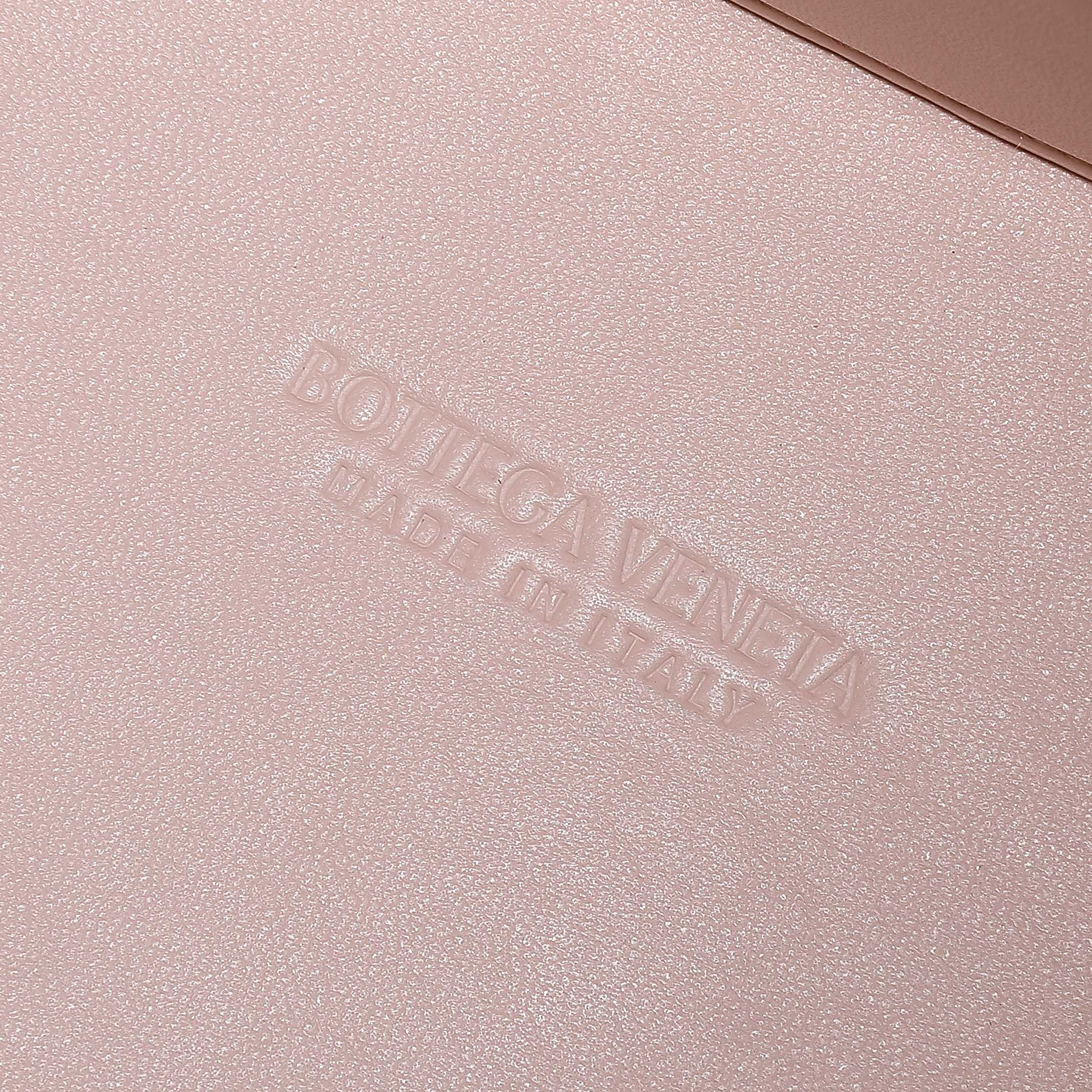 Bottega Veneta Large Intrecciato Leather Shoulder Bag - Image 10