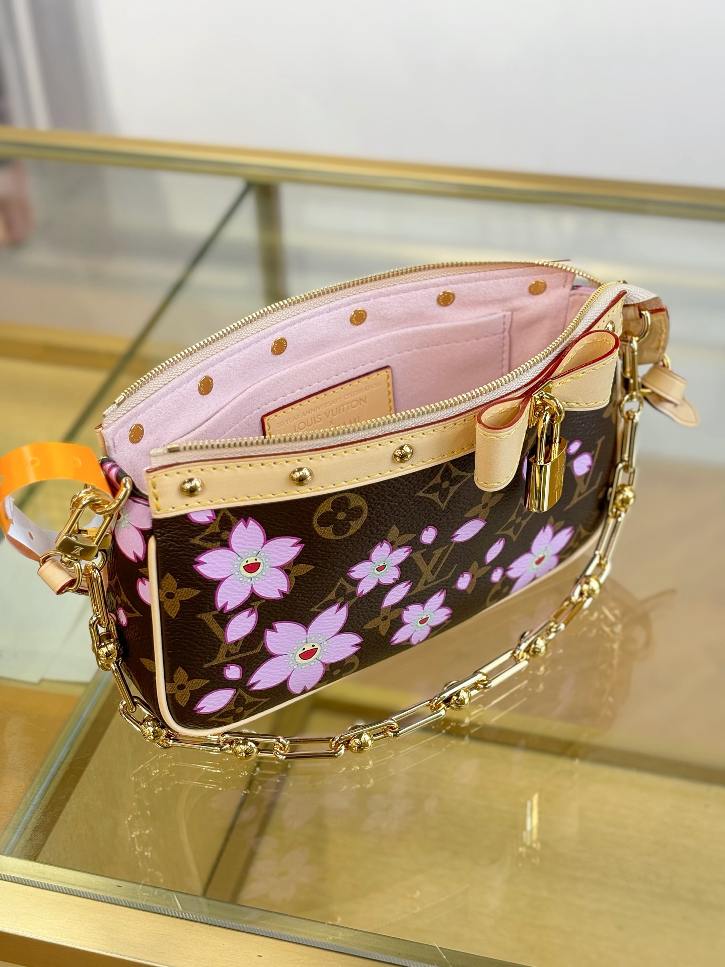 LV x TM Pochette Accessoires - Image 6