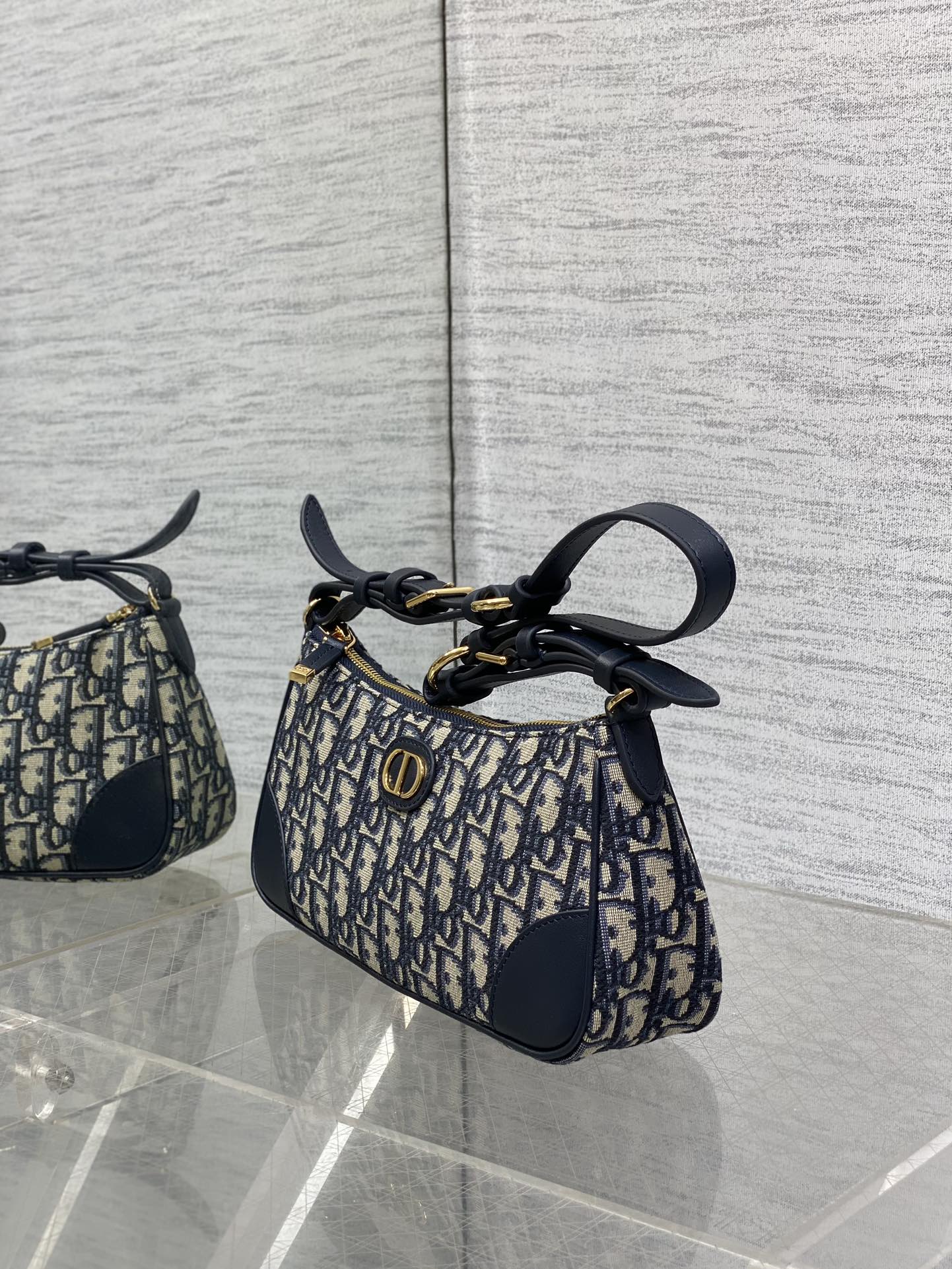 30 Montaigne Wanderlust Mini Bag - Image 6