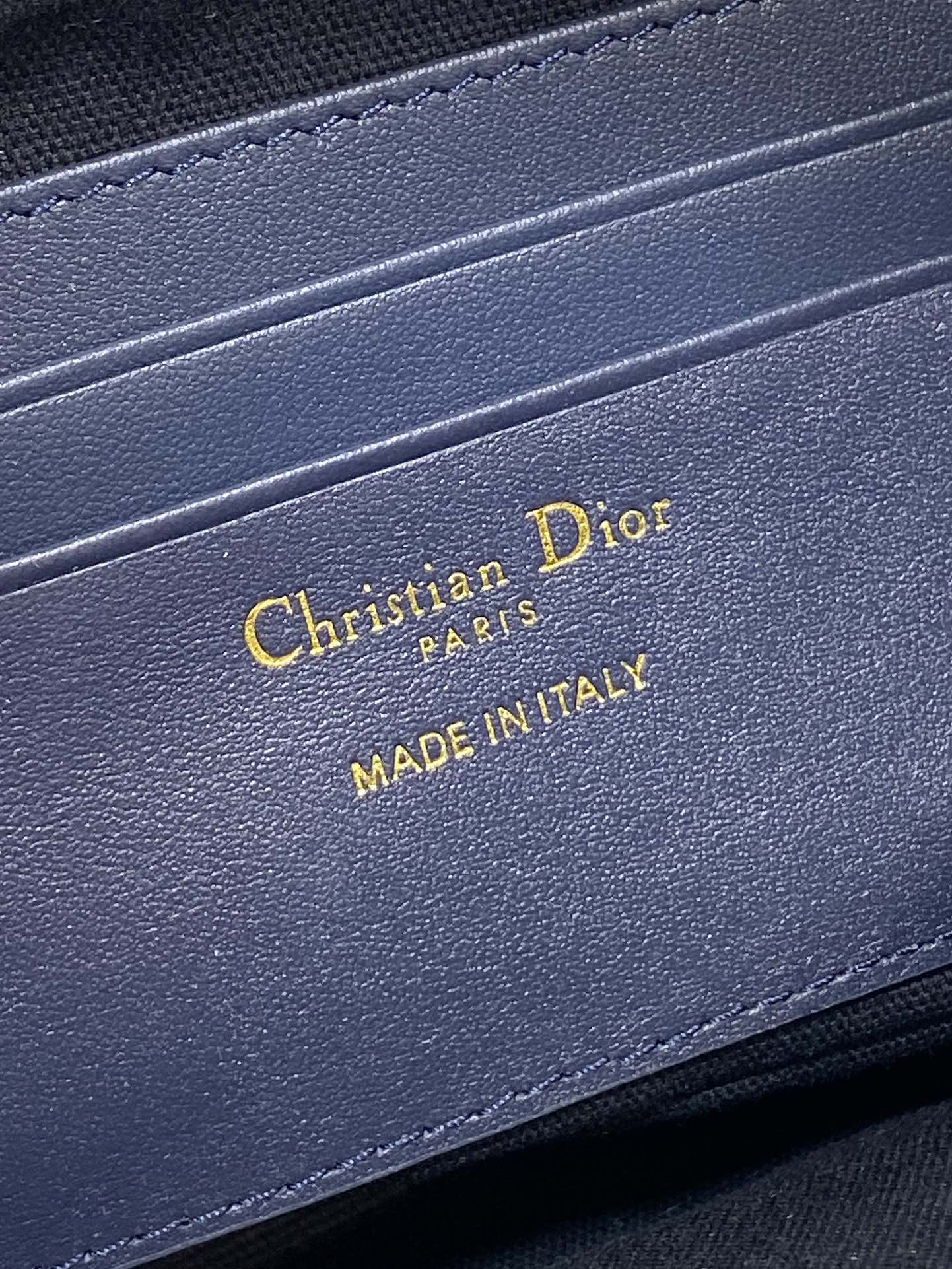 30 Montaigne Wanderlust Mini Bag - Image 9