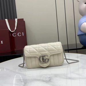 Gucci GG MARMONT Shoulder Bag/Crossbody Bag