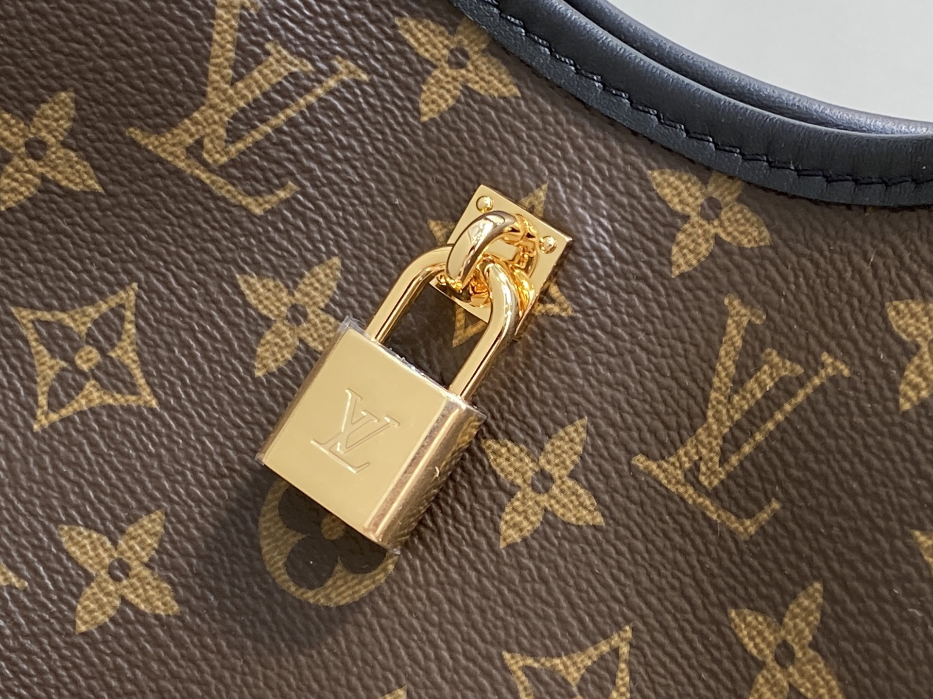 LV The Drop PM - Image 6