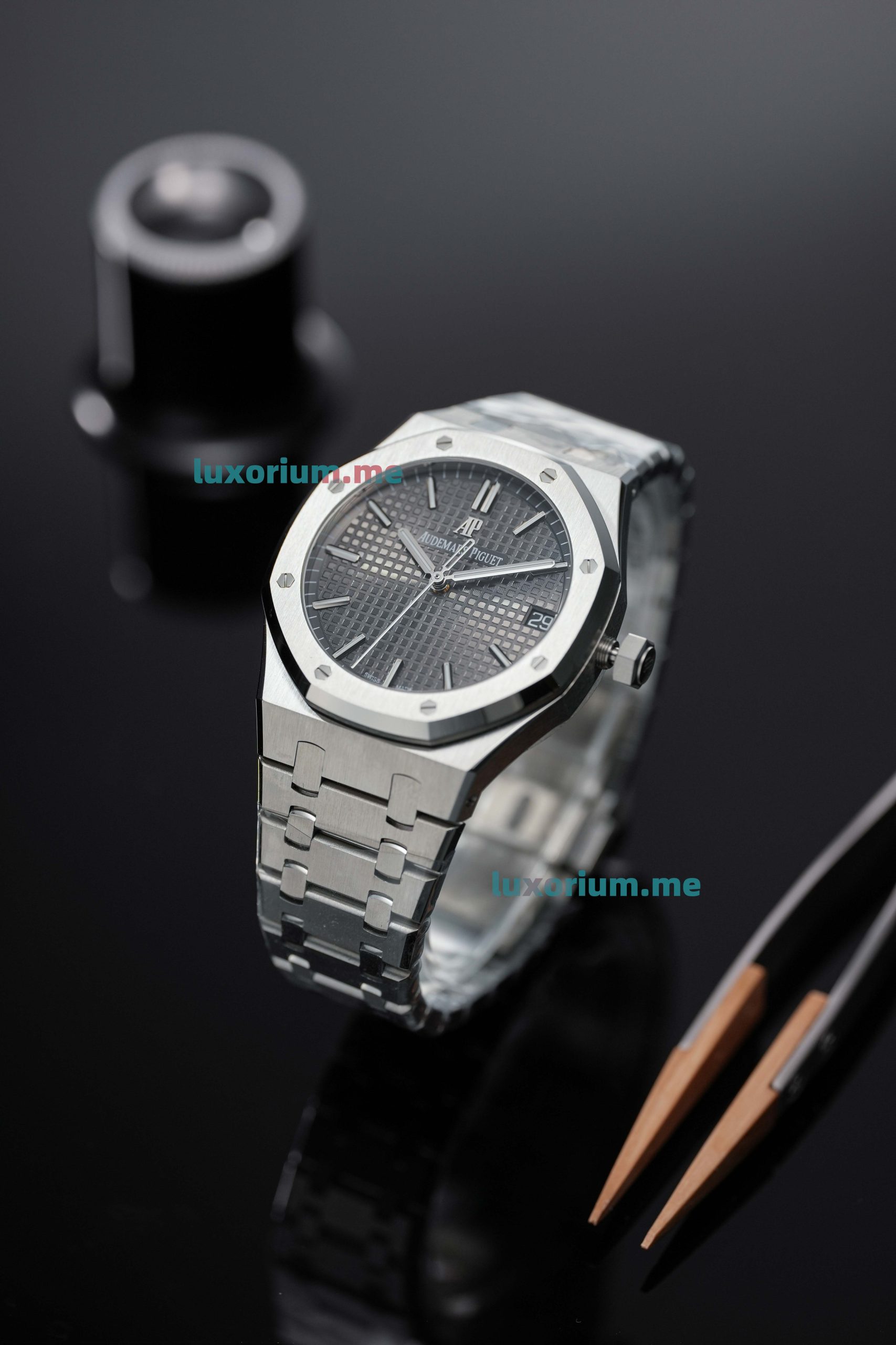 APS4302 Audemars Piguet Royal Oak 15500ST.00.1220ST.02, grey dial, super replica - Image 2