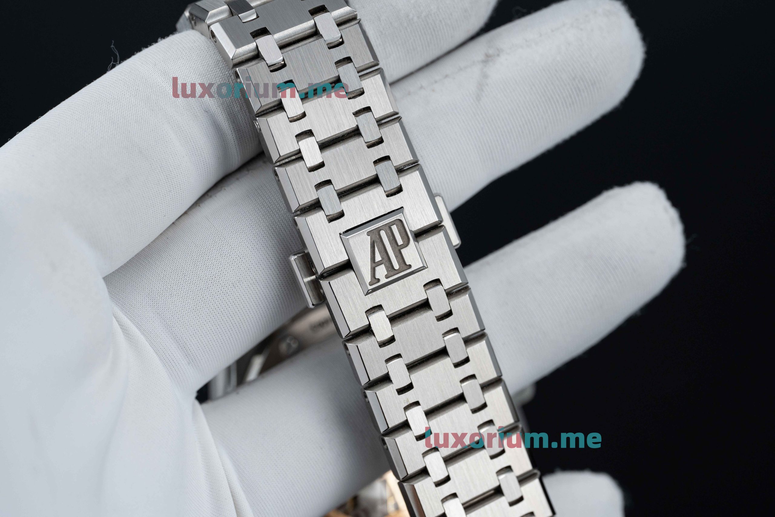 APS4302 Audemars Piguet Royal Oak 15500ST.00.1220ST.03 Black Dial, Super Copy - Image 6