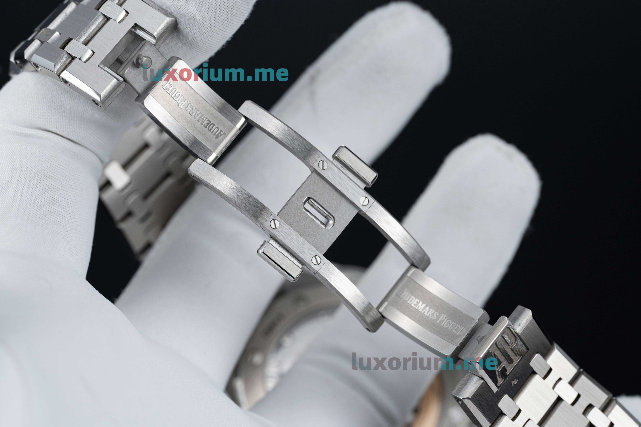 APS4302 Audemars Piguet Royal Oak 15500ST.00.1220ST.03 Black Dial, Super Copy - Image 7