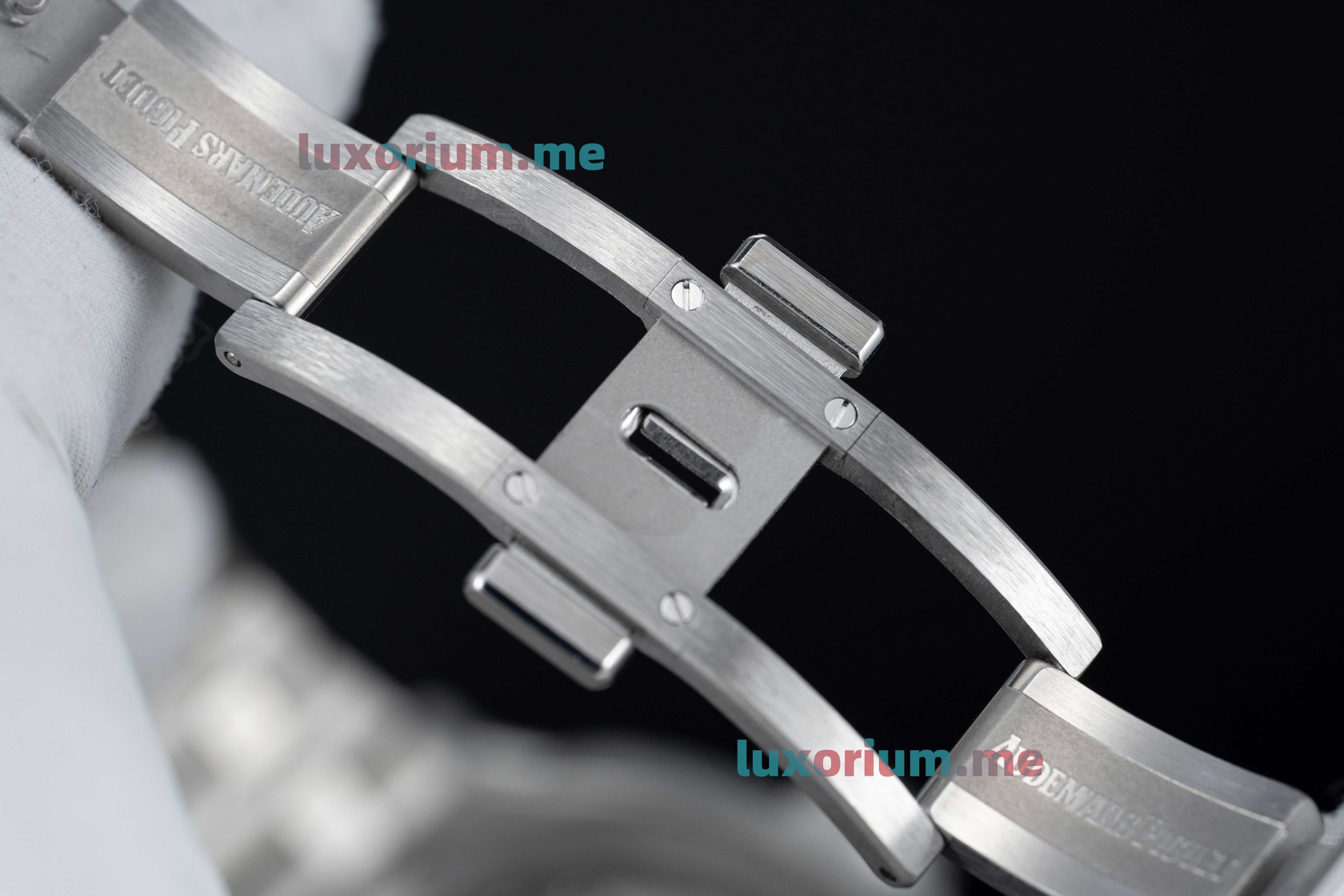 APS4302 Audemars Piguet Royal Oak 15500ST.00.1220ST.03 Black Dial, Super Copy - Image 9