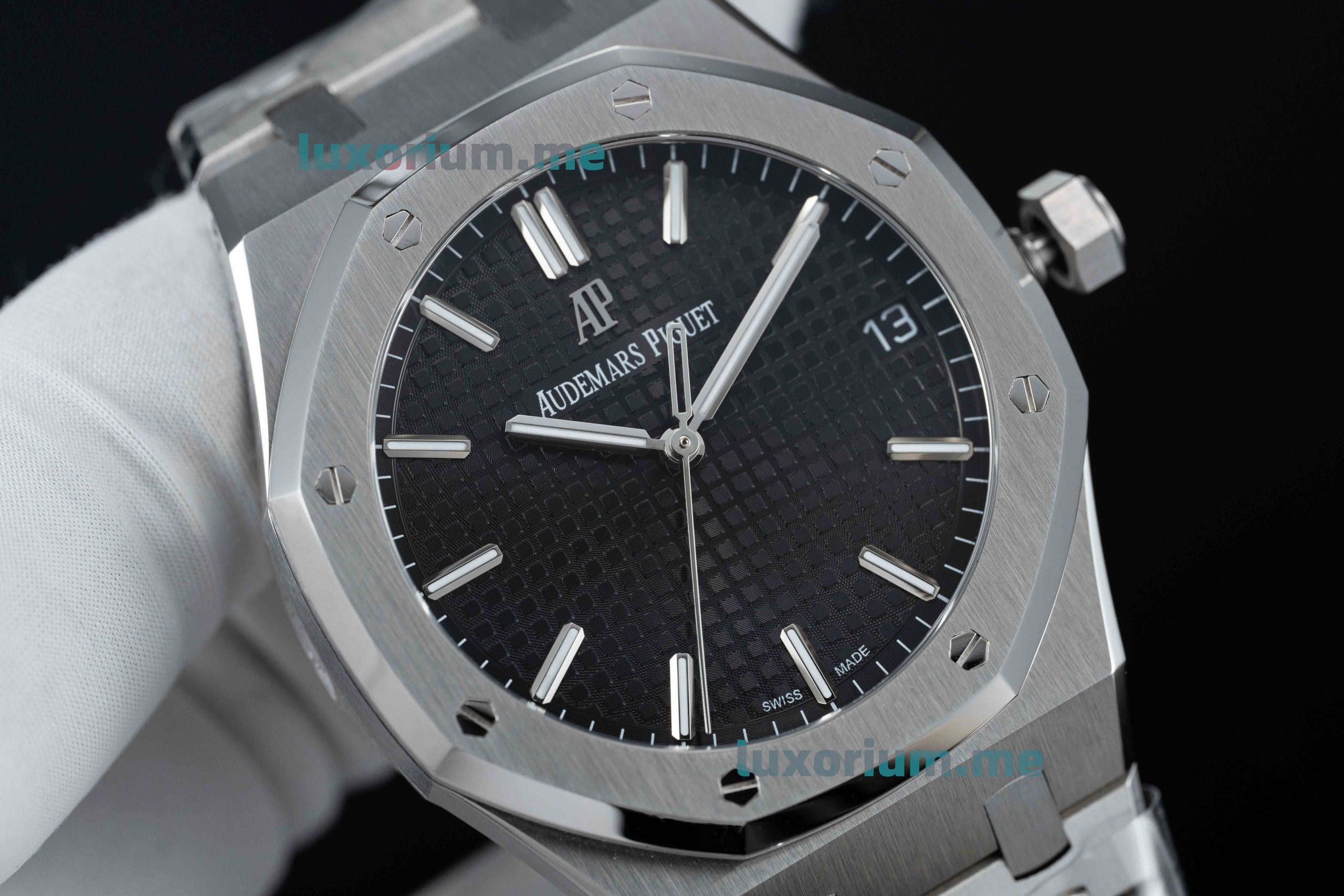 APS4302 Audemars Piguet Royal Oak 15500ST.00.1220ST.03 Black Dial, Super Copy - Image 17