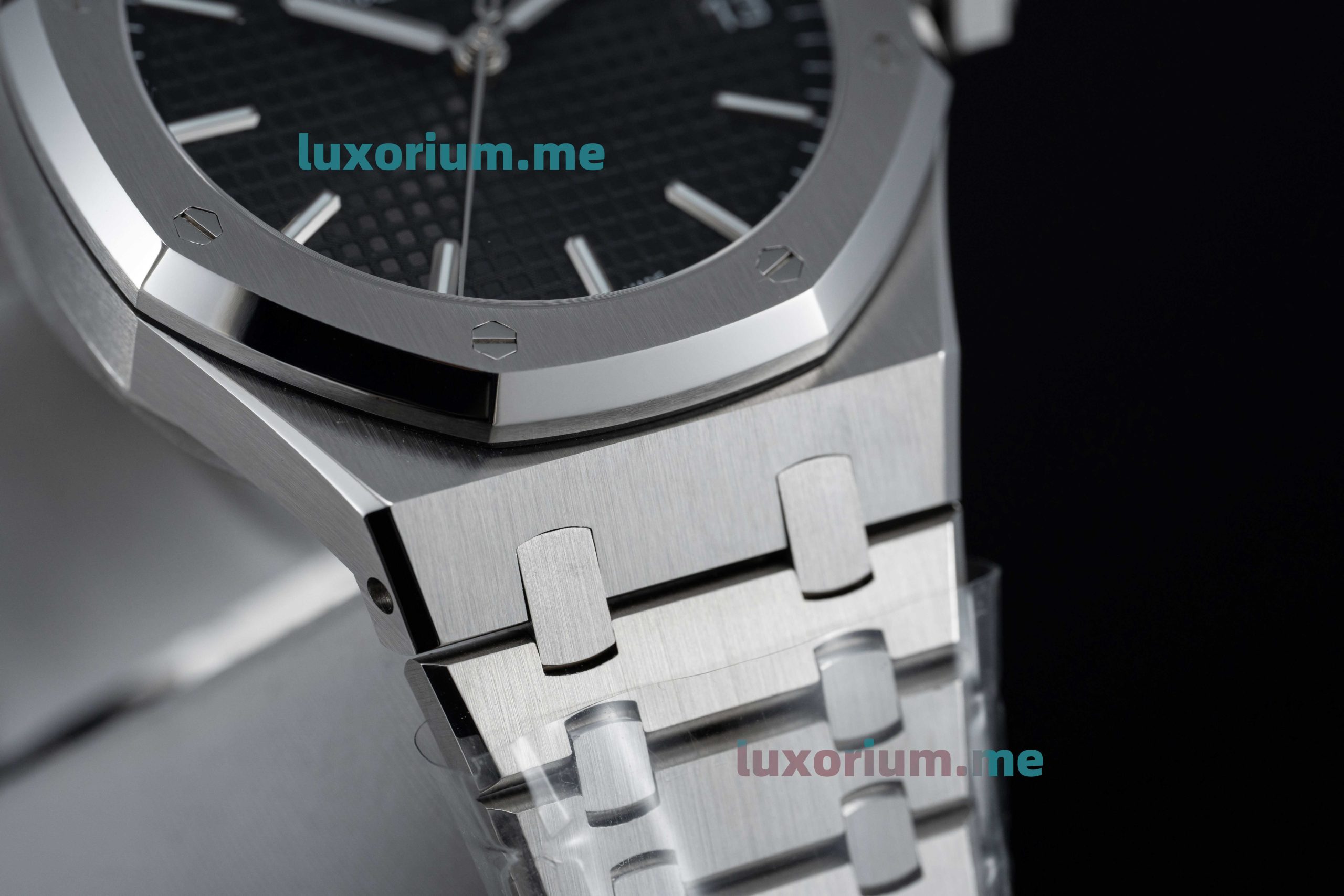 APS4302 Audemars Piguet Royal Oak 15500ST.00.1220ST.03 Black Dial, Super Copy - Image 23
