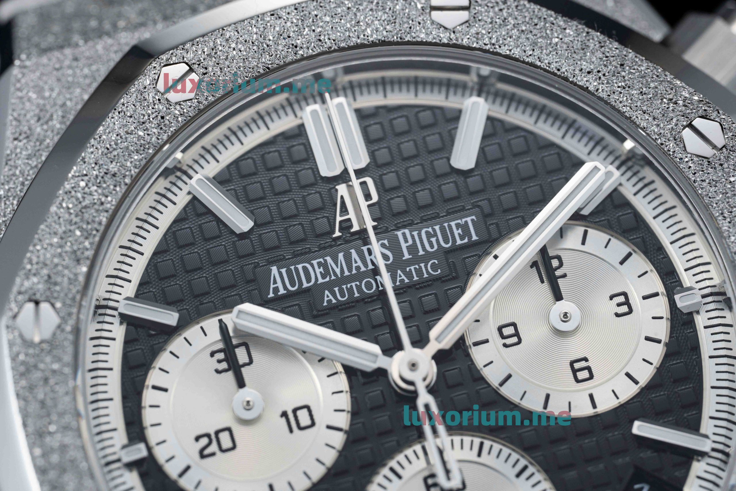 APS4401 Royal Oak Chronograph 26239BC.GG.1224BC.02 Matte Black Dial Super Copy - Image 25