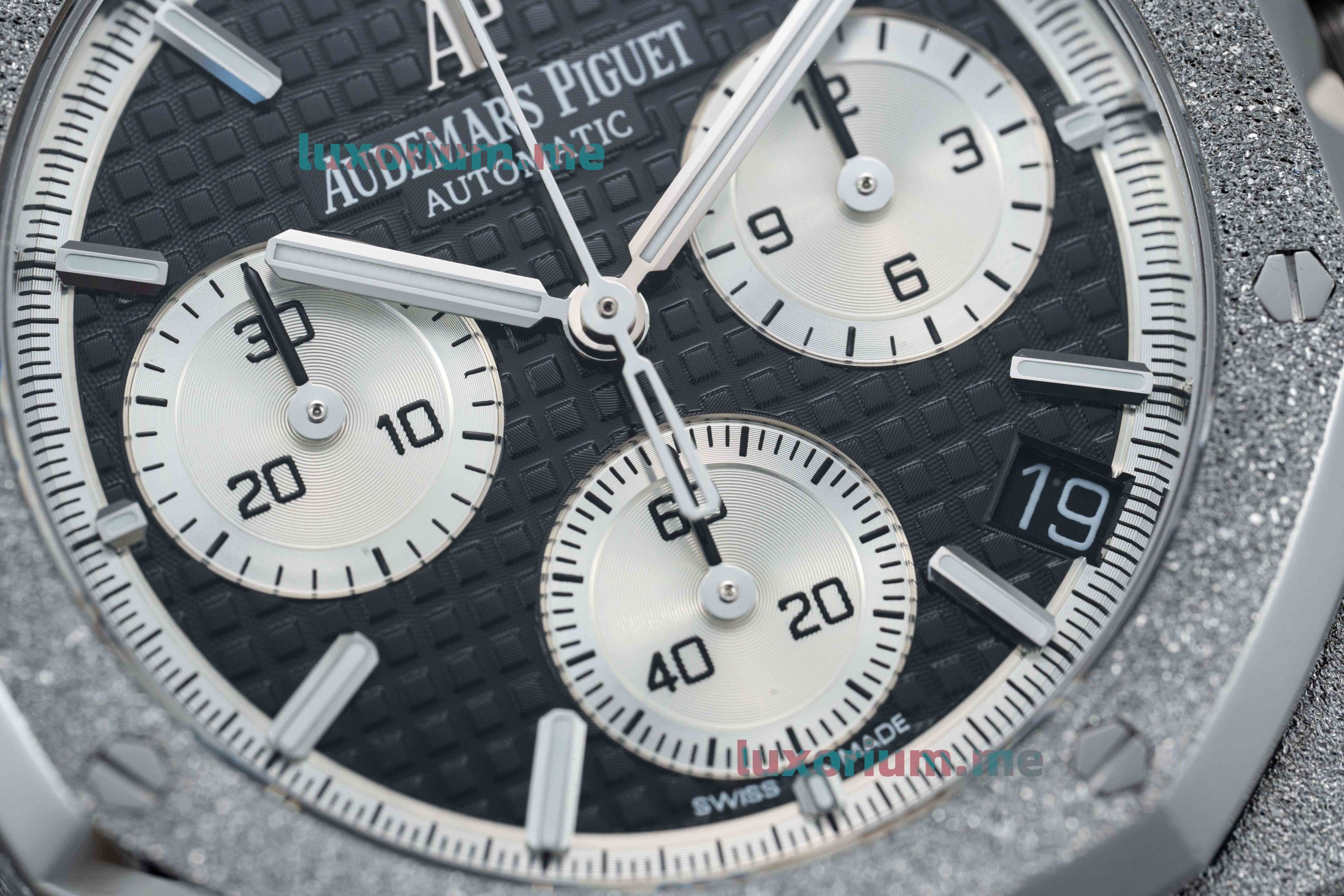 APS4401 Royal Oak Chronograph 26239BC.GG.1224BC.02 Matte Black Dial Super Copy - Image 28