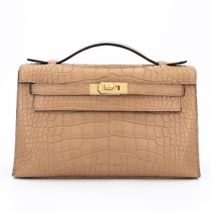 Hermès Kelly Pochette 0M in Milk Tea Chai Alligator Matte Gold Buckle
