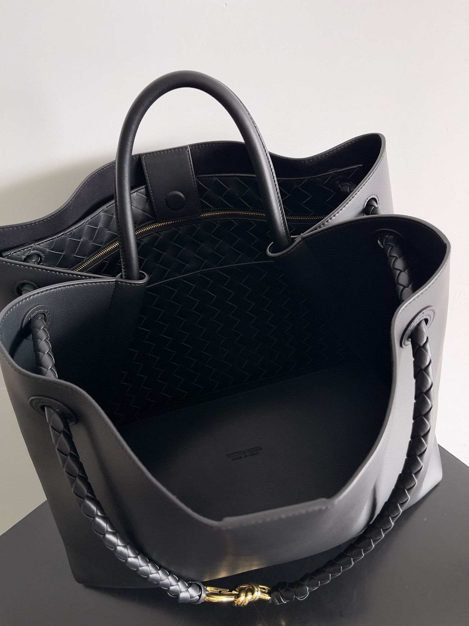 "BOTTEGA VENETAN Andiamo" - Image 10