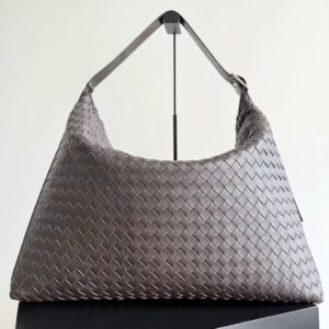 Bottega Veneta Large Traveler