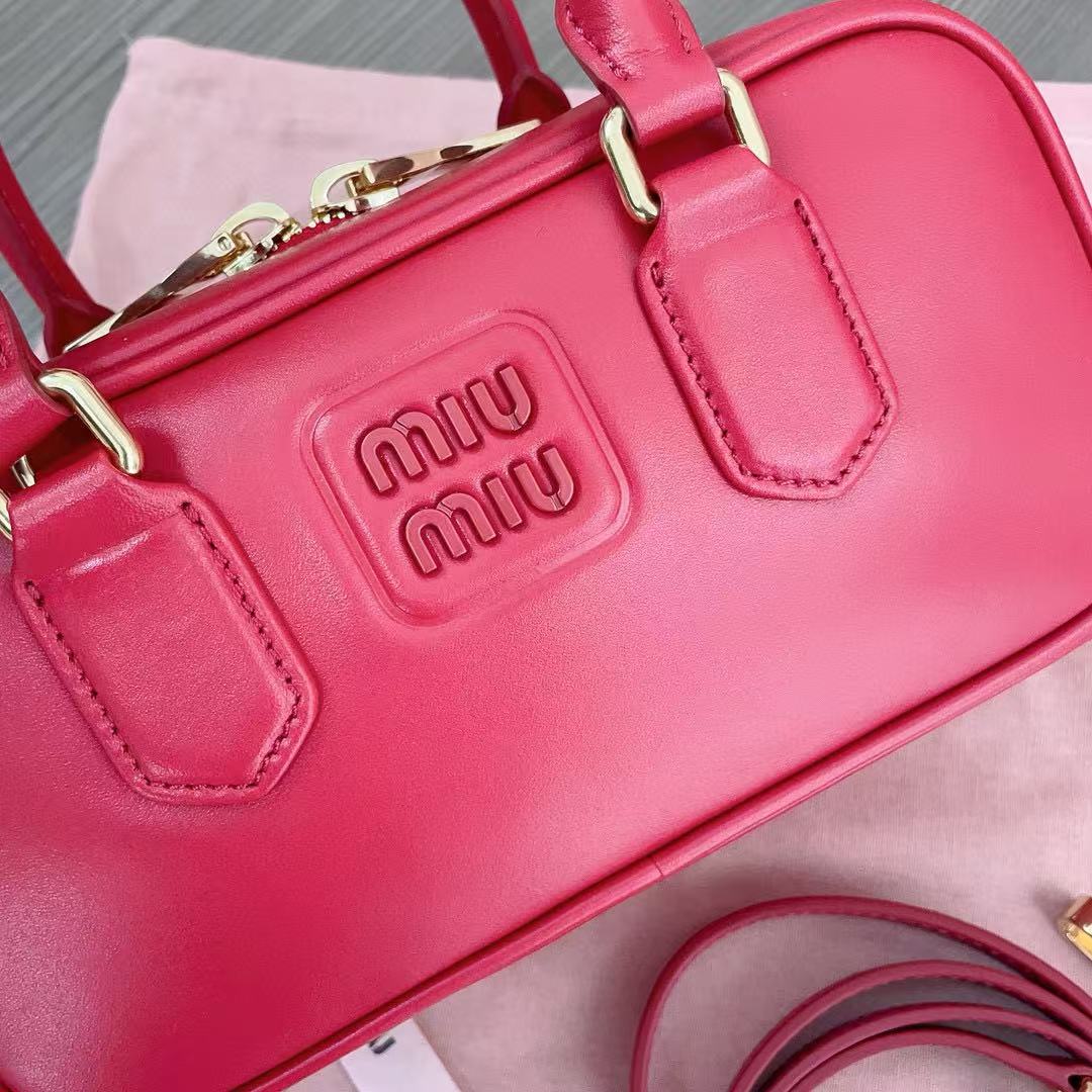 Miu Miu Arcadie leather tote bag - Image 6