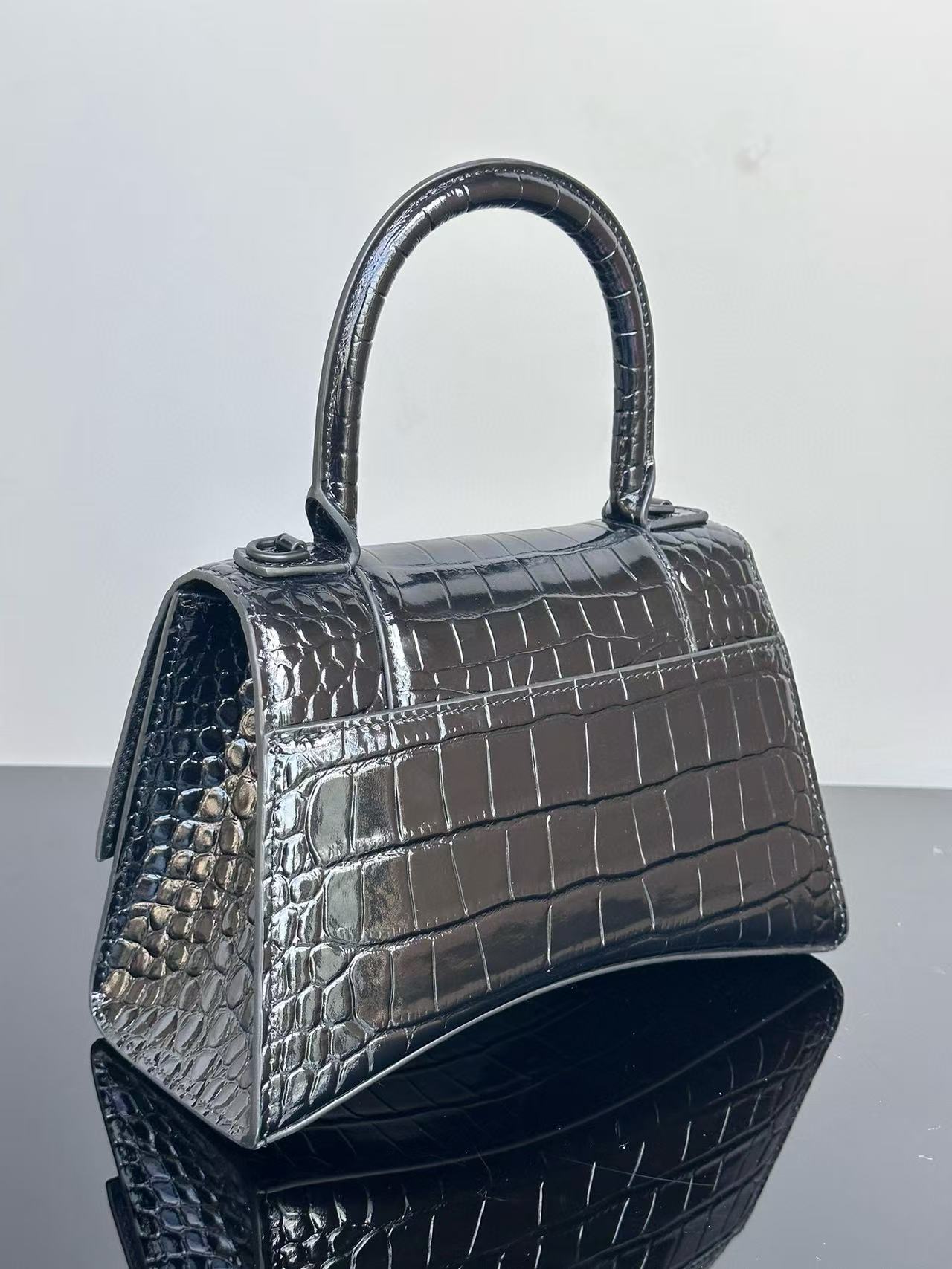 Balenciaga handbag - Image 7