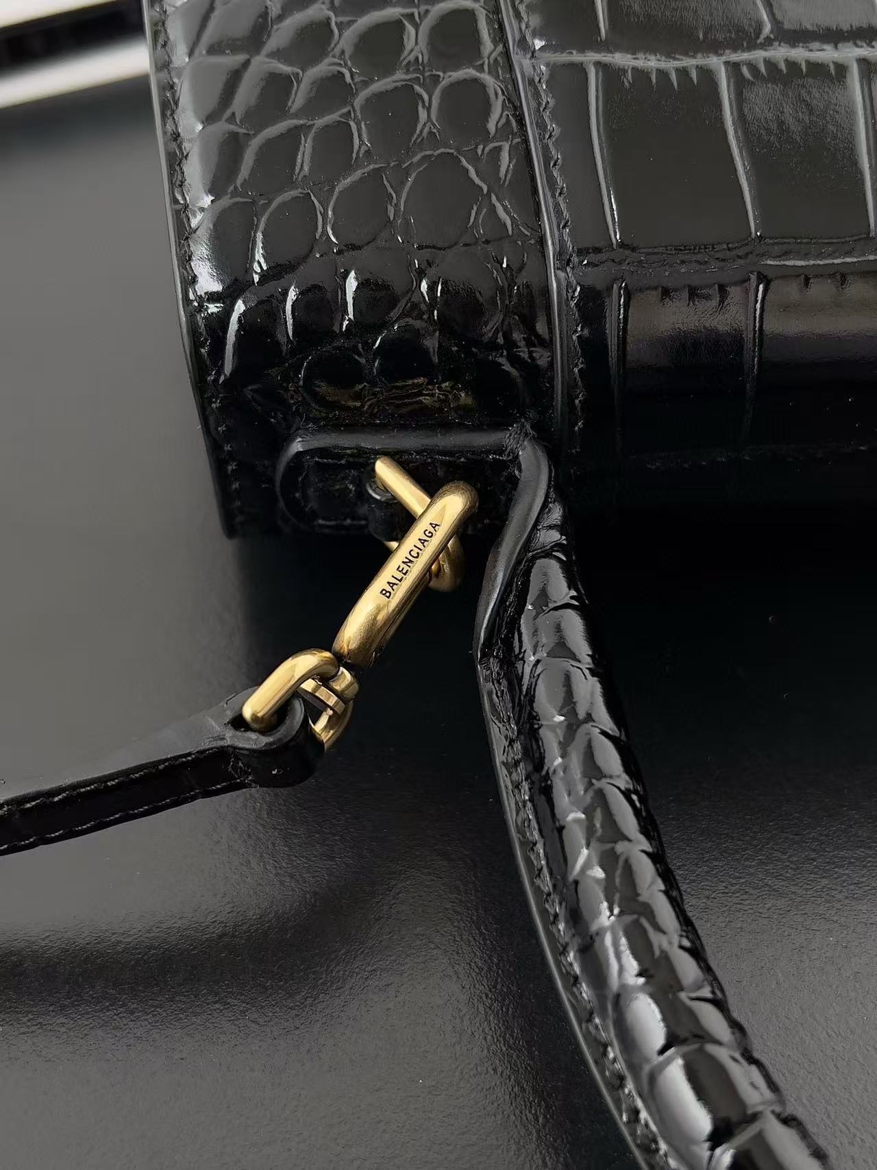 BALENCIAGA Hourglass XS crocodile-effect leather tote - Image 5