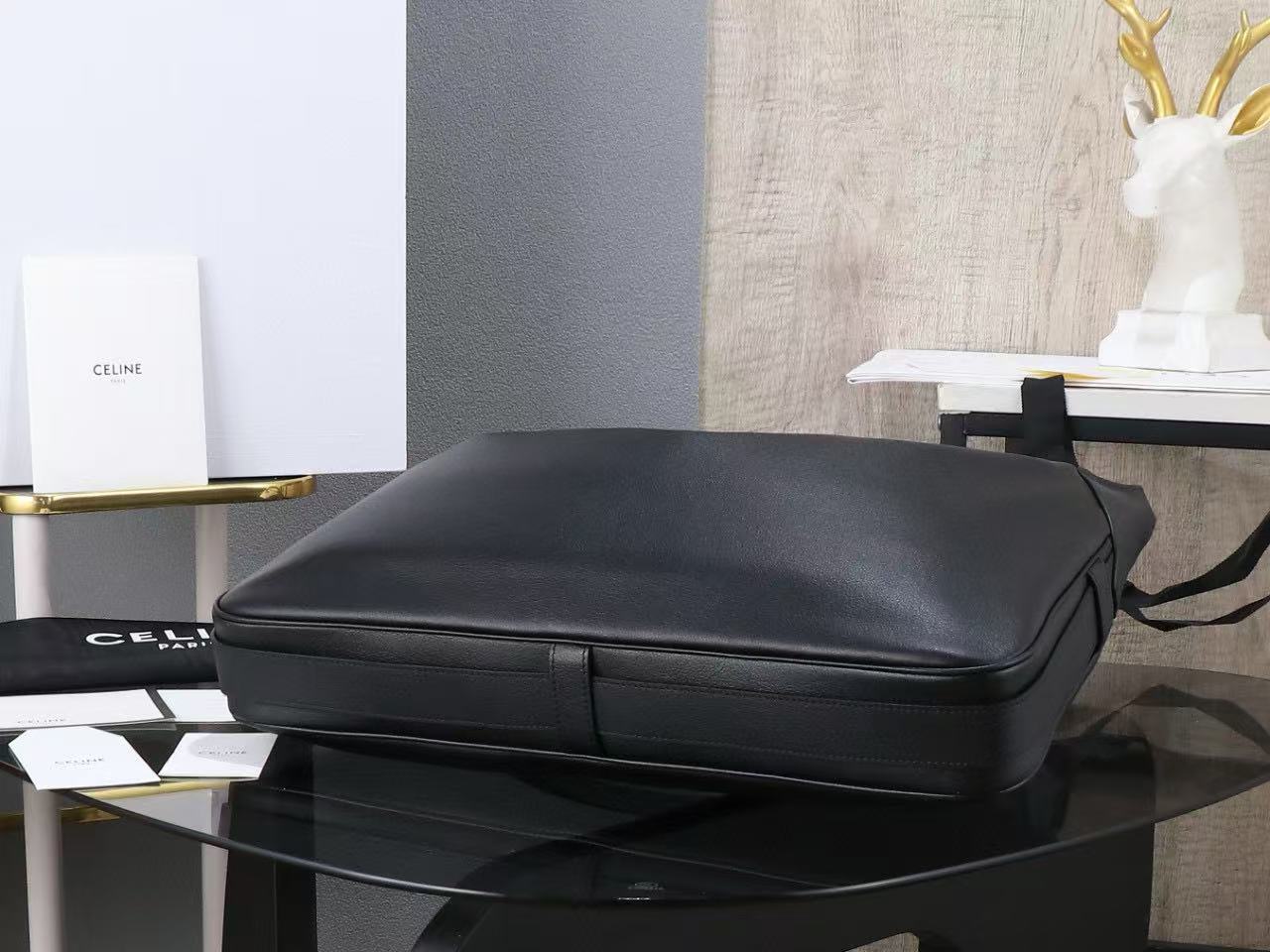 CE new Romy men's large size with iconic print and cowhide leather edging - Image 5