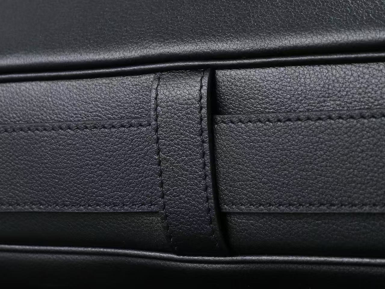 CE new Romy men's large size with iconic print and cowhide leather edging - Image 6