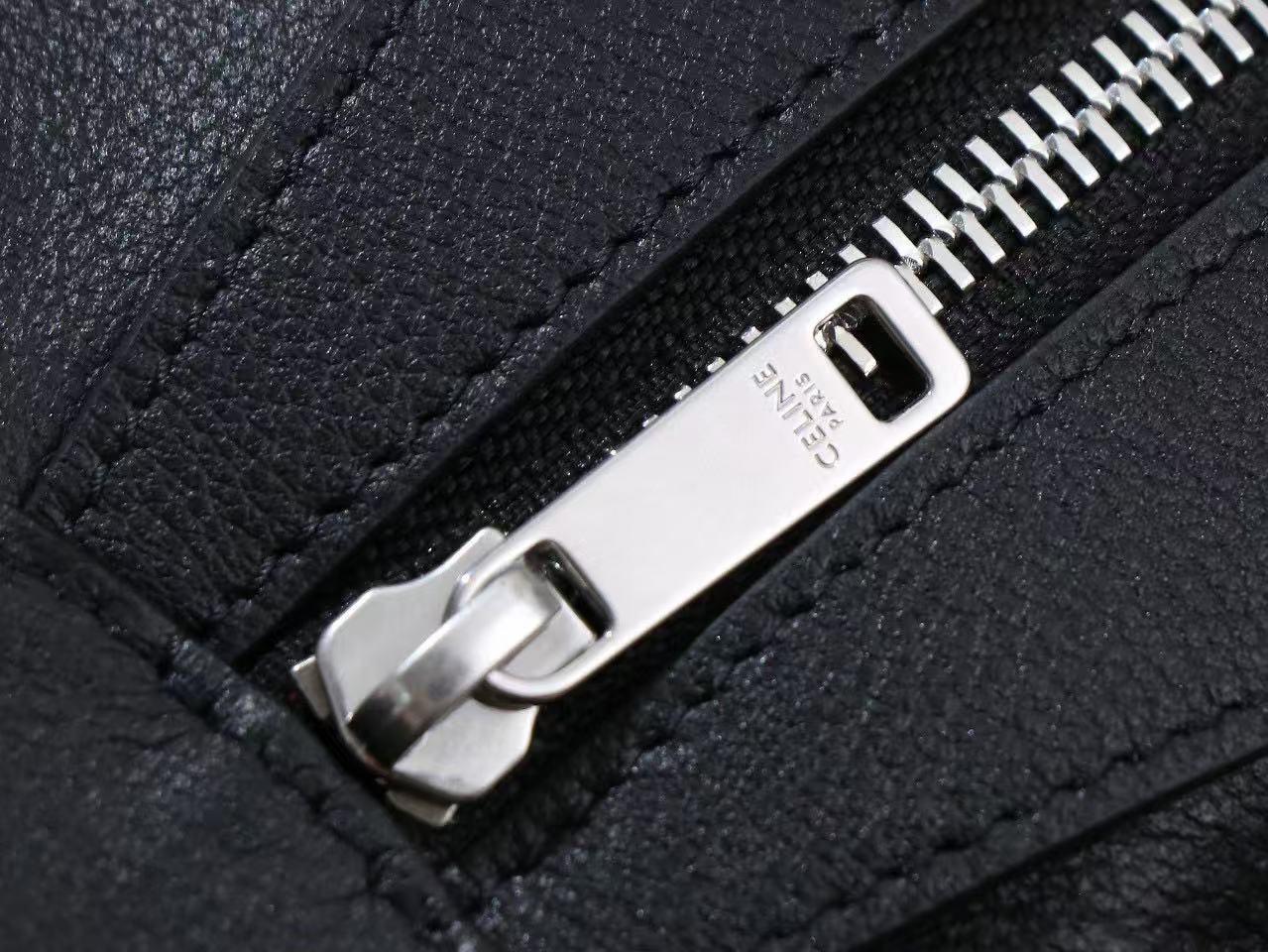 CE new Romy men's large size with iconic print and cowhide leather edging - Image 9