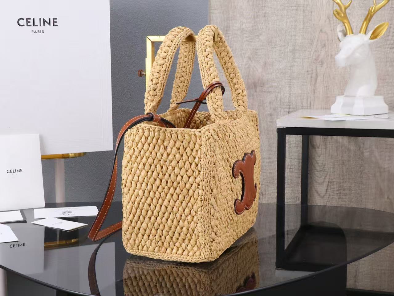 CELINE TCABAS THAIS small bag in vegetable and cowhide leather - Image 4