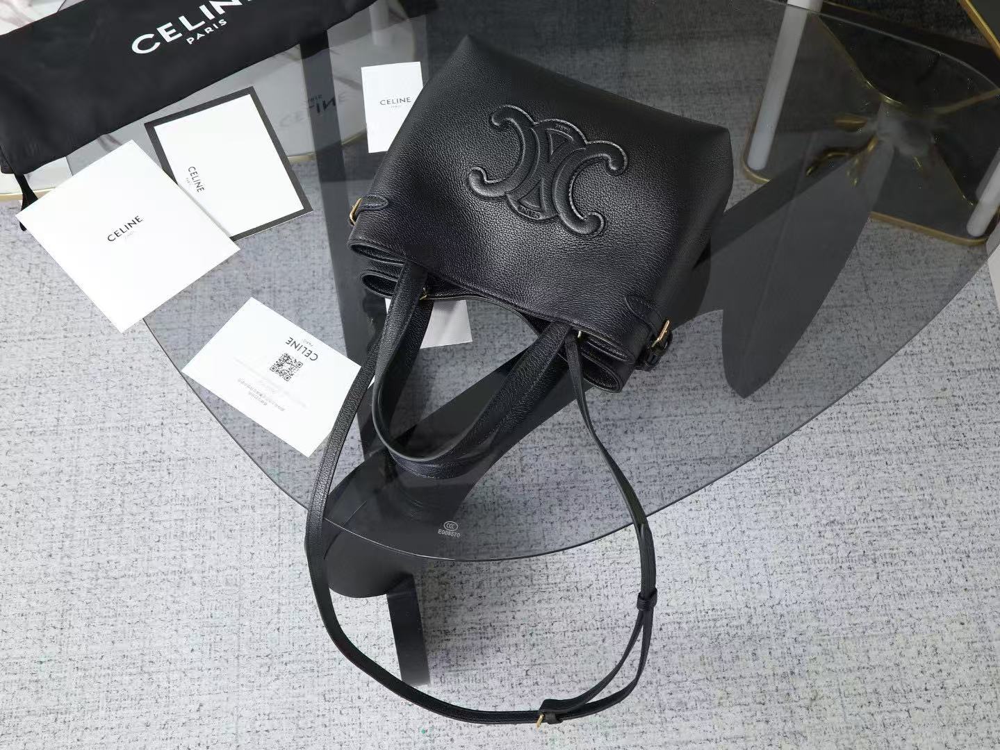 cabas anais bag in grained calfskin - Image 6