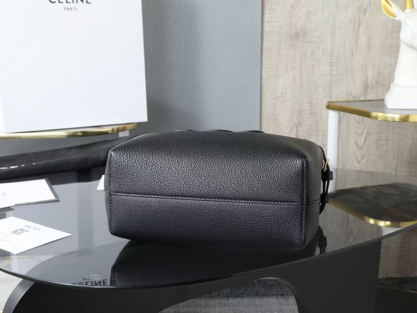 cabas anais bag in grained calfskin - Image 7