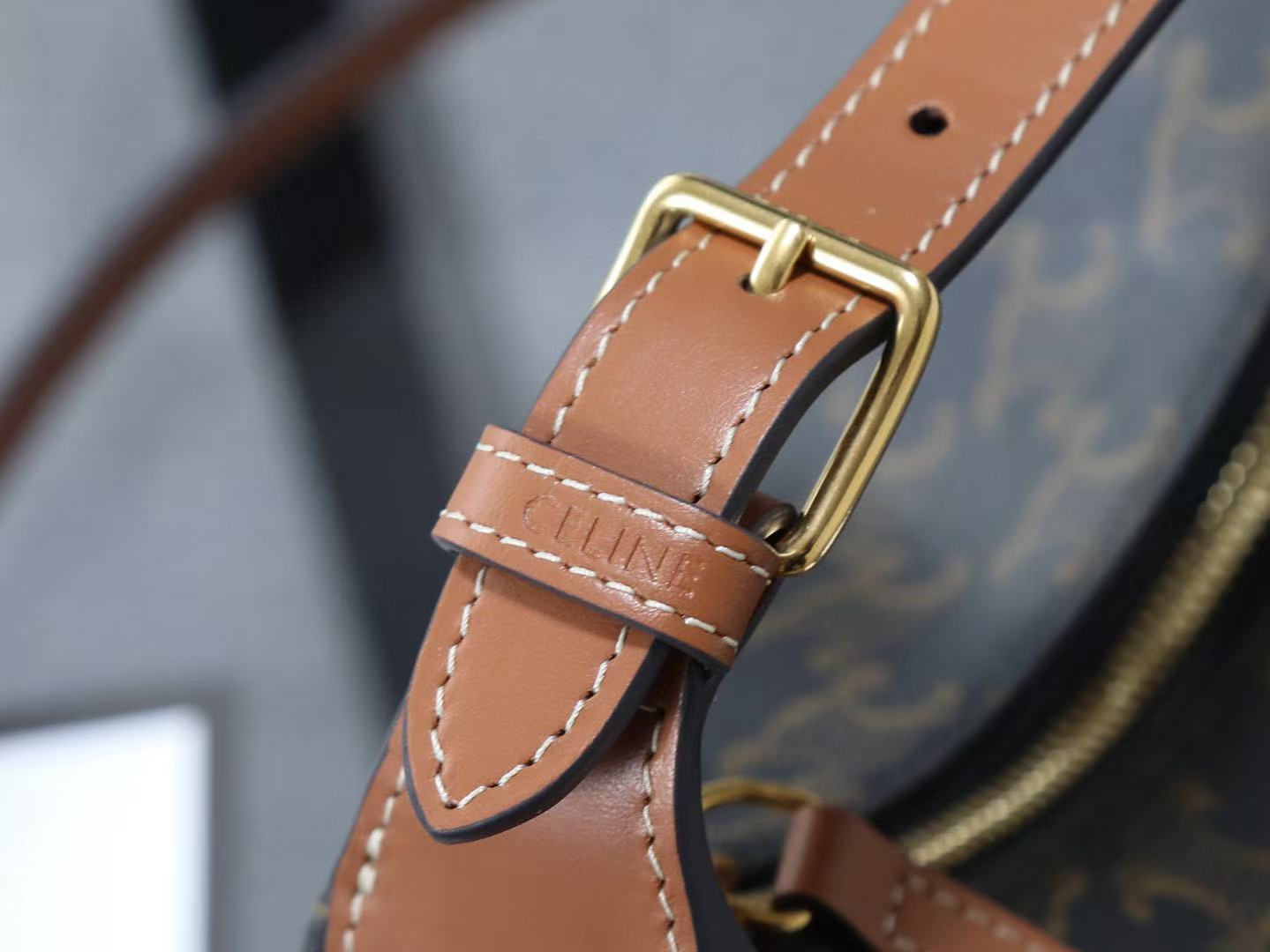 CelineTEEN CELINE LULU logo print handbag - Image 5