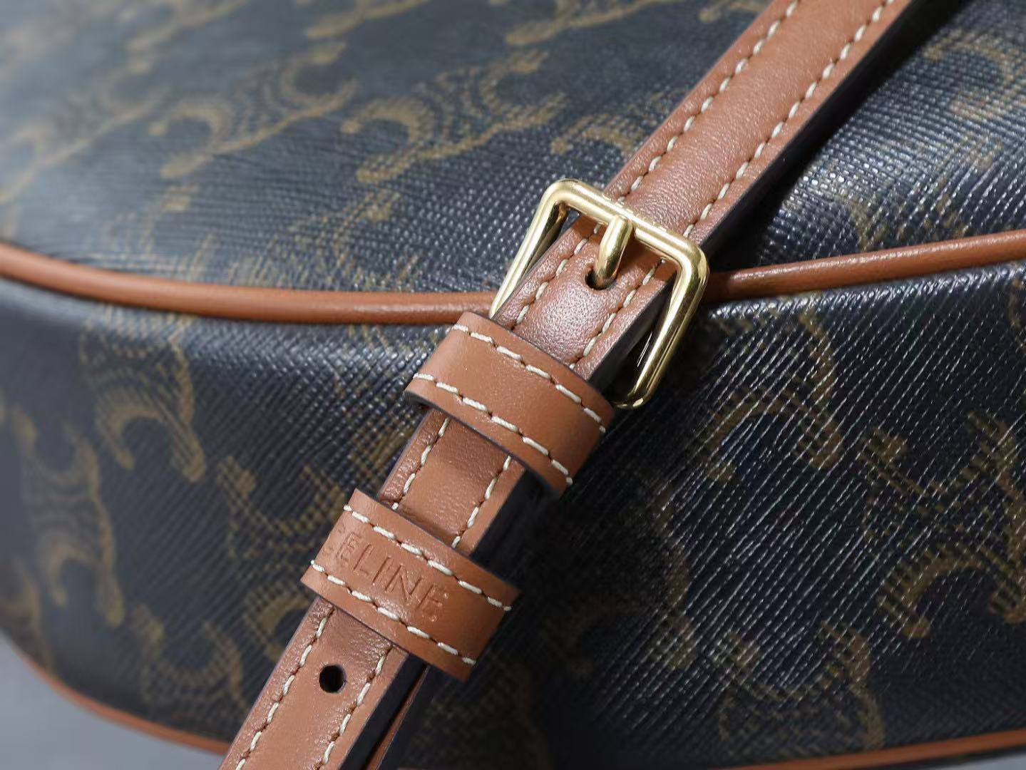 CelineTEEN CELINE LULU logo print handbag - Image 9