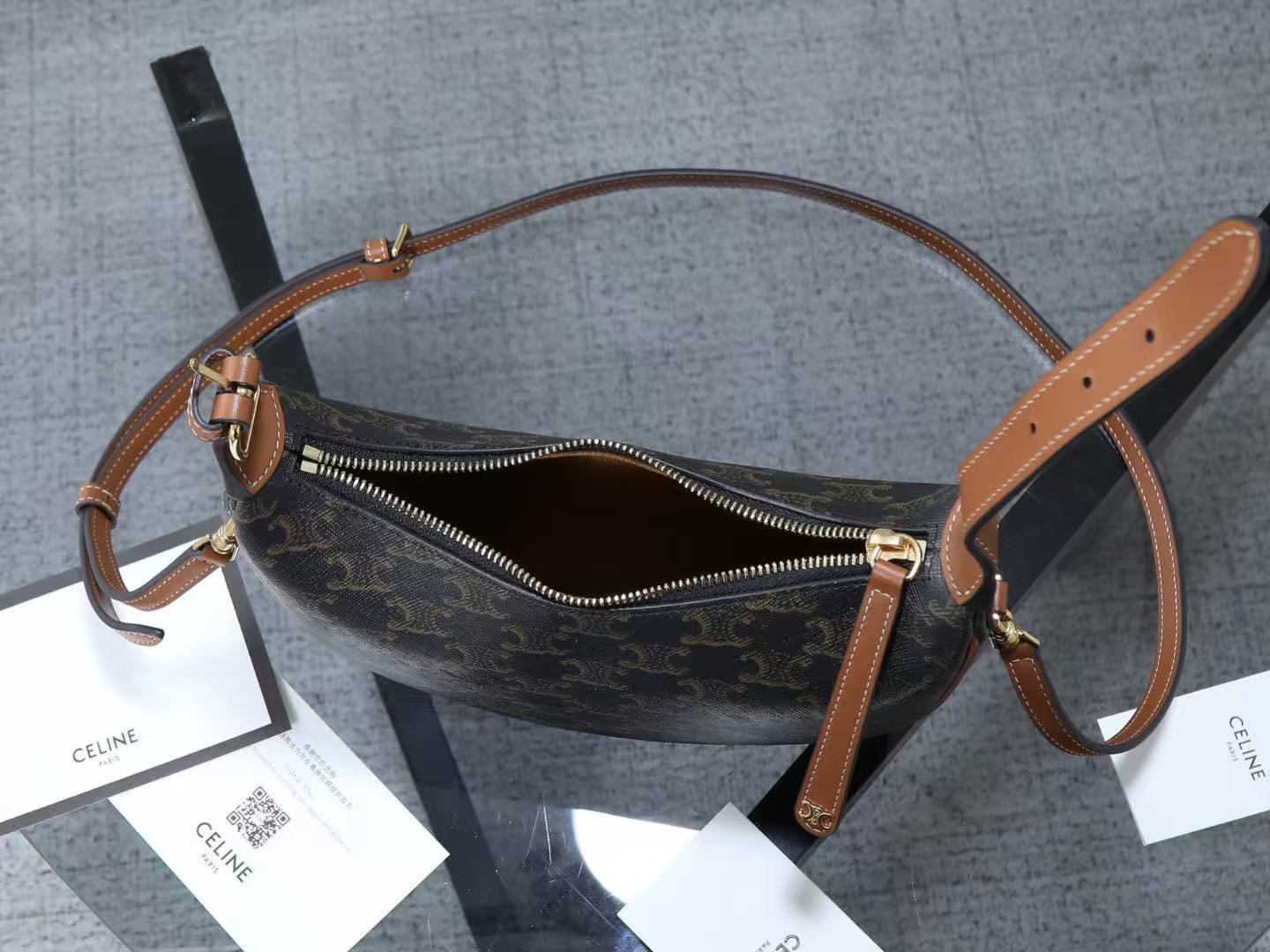 CelineTEEN CELINE LULU logo print handbag - Image 10