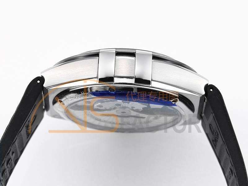 VS 8900 131.33.41.21.01.001 Omega Black Dial Super Replica - Image 5